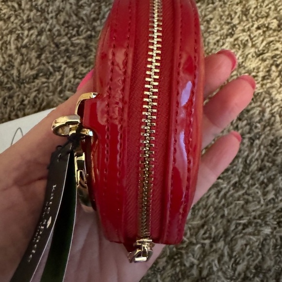 KateSpade Lip Coin Purse - Picture 5 of 8